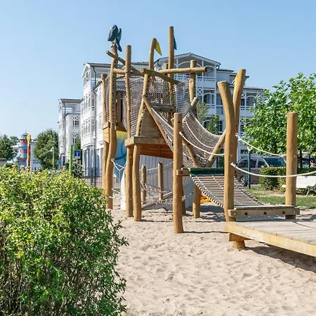 500, Seepark Apartment